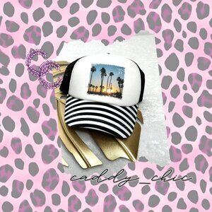 EUC Roxy Women's Truckin Trucker Hat - Palm Tree Sunset Graphic - Worn O…